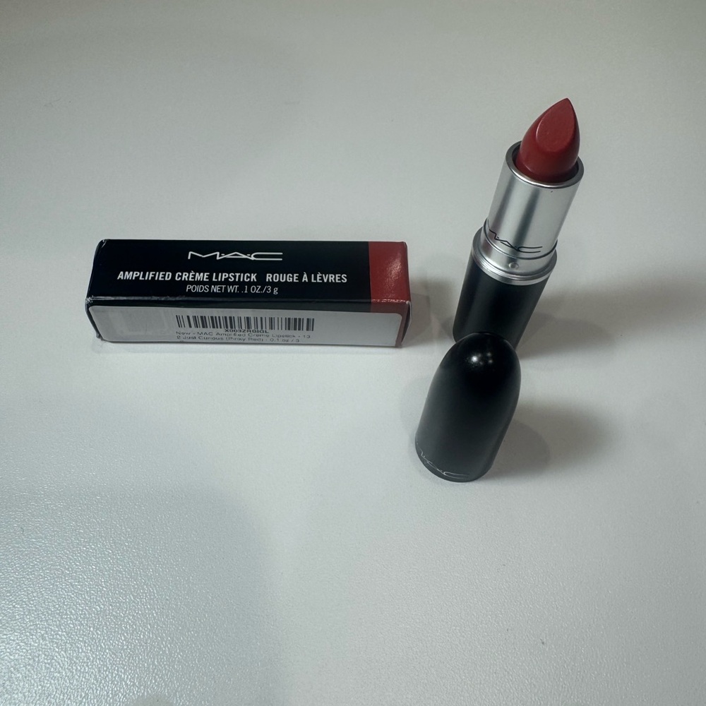 MAC Amplified Creme Lipstick JUST CURIOUS 132 New In Box 0.1oz/3g